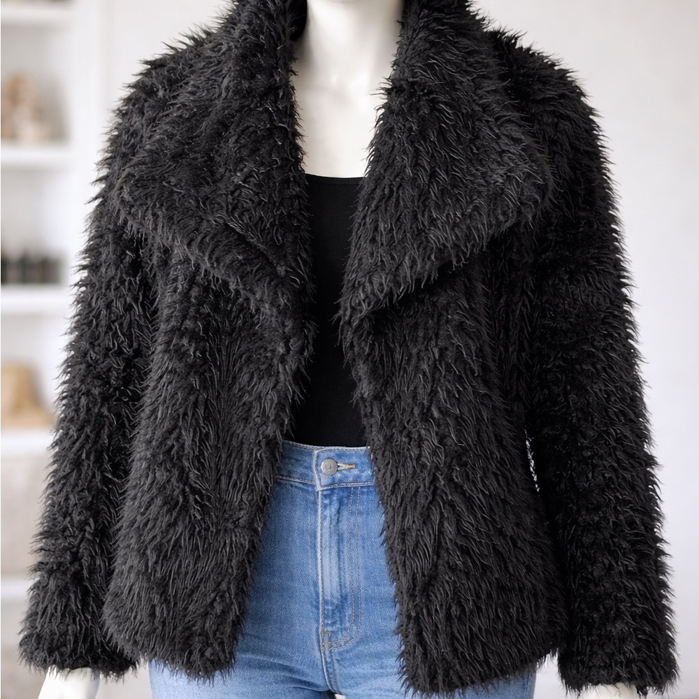 Shyanne Black Teddy Jacket